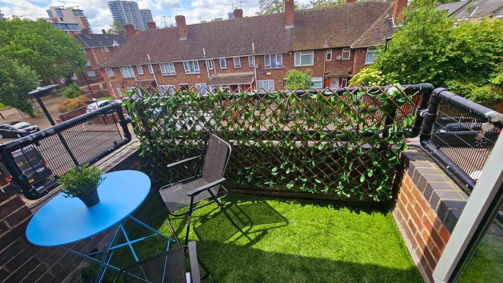 Excel O2 Stunning Large 3 Bedroom Apartment With Balcony Londres Extérieur photo